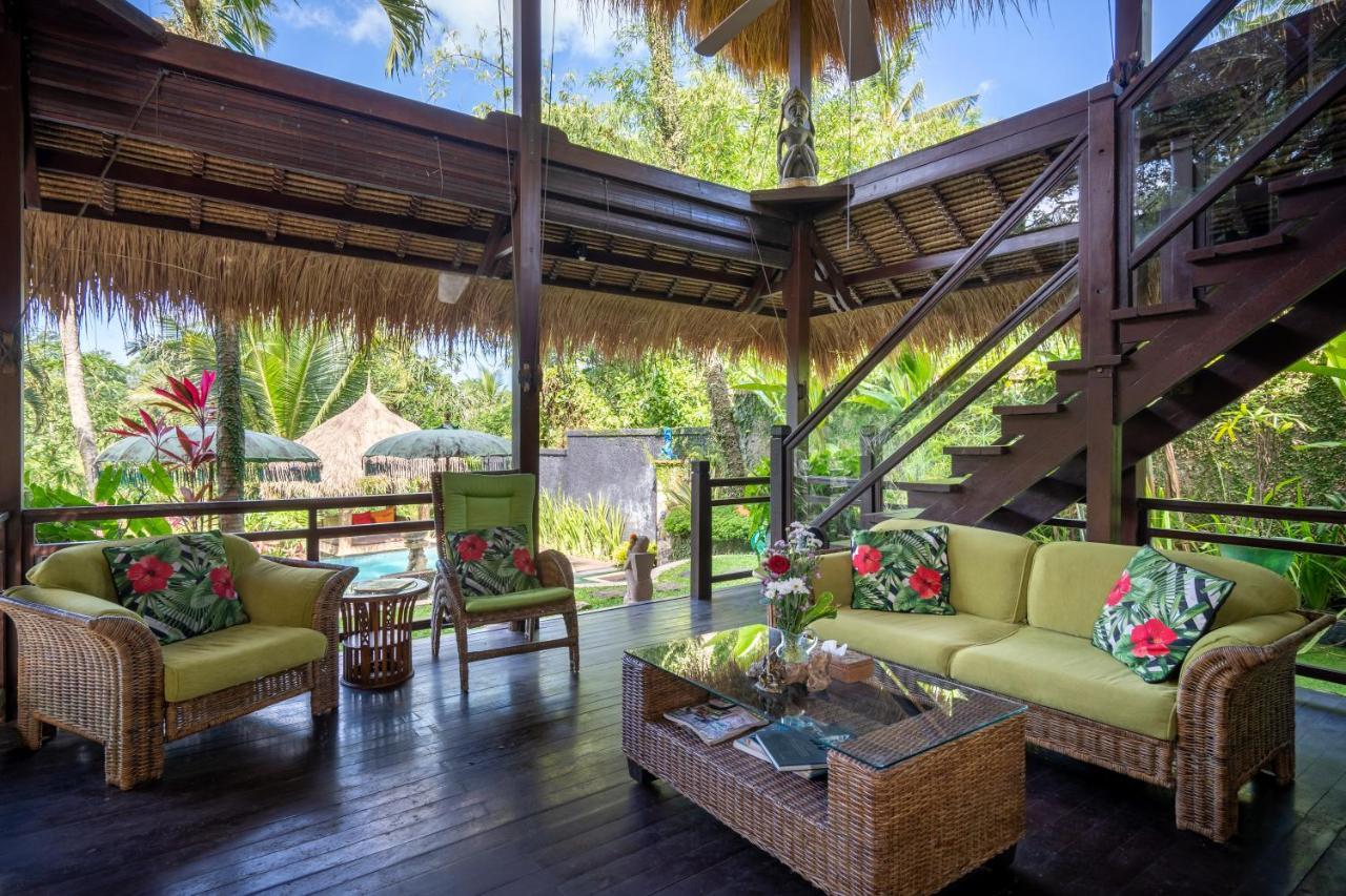 Kupu Kupu Private Villa อูบุด ภายนอก รูปภาพ